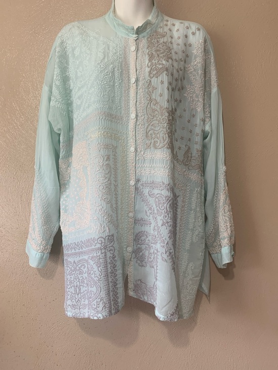 Johnny Was Tops - Johnny Was size M Mint Green Embroidered Collar Blouse